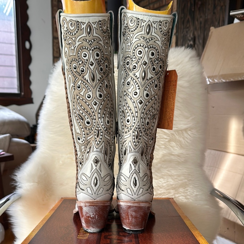 New Corral White Laser Embroidery Studs Heeled Boots cowboy cowgirl tall G1549 - Picture 7 of 10